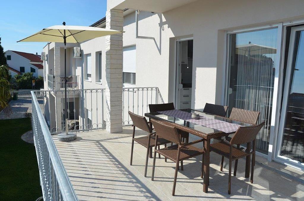 Apartments Villa Marina Vodice Pokoj fotografie